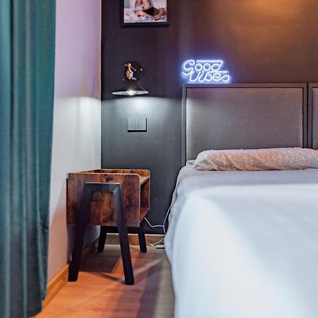 Oggi Ti Porto A Torino By Happyhostorino Apartment ภายนอก รูปภาพ
