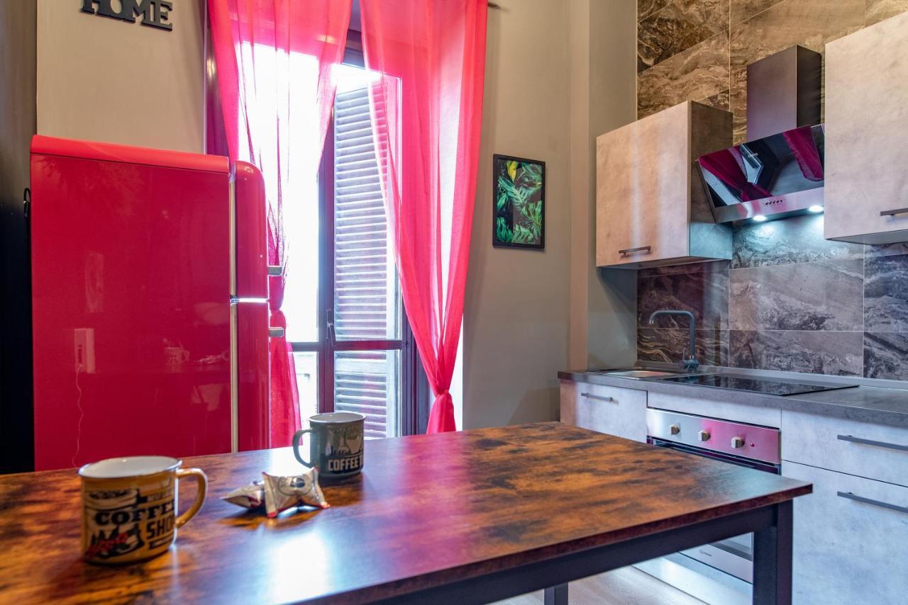 Oggi Ti Porto A Torino By Happyhostorino Apartment ภายนอก รูปภาพ